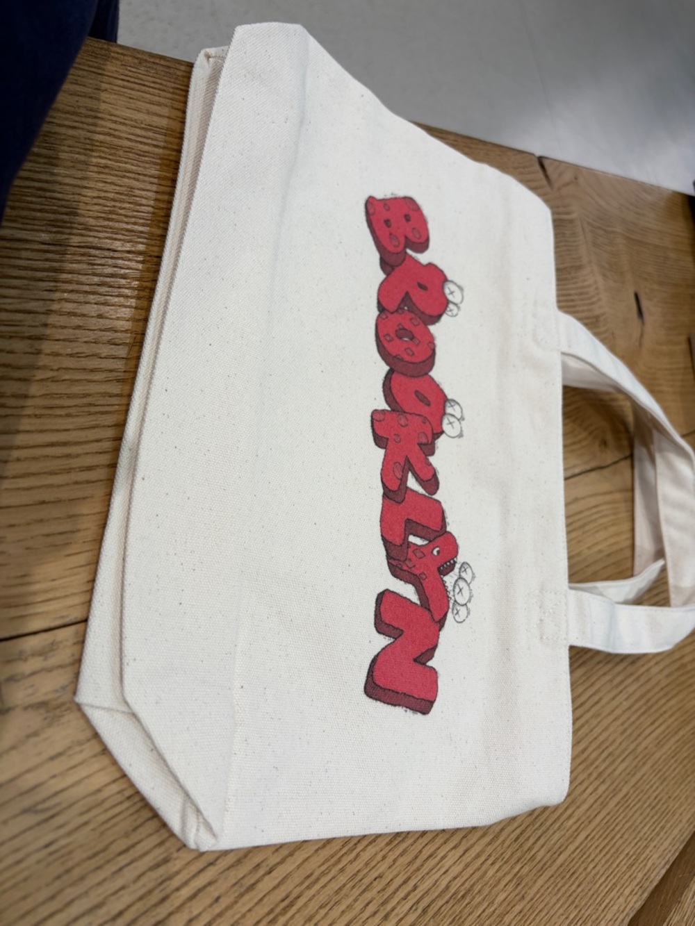 Exclusive Uniqlo NYC Brooklyn Tote SMALL UNIQLO TOTE